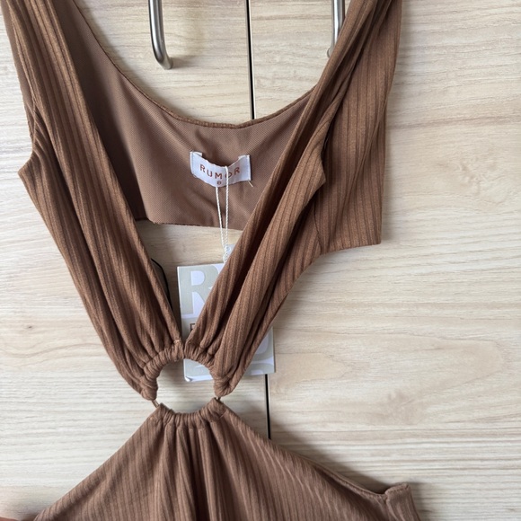 Cutout Tan Maxi Dress - Picture 3 of 3